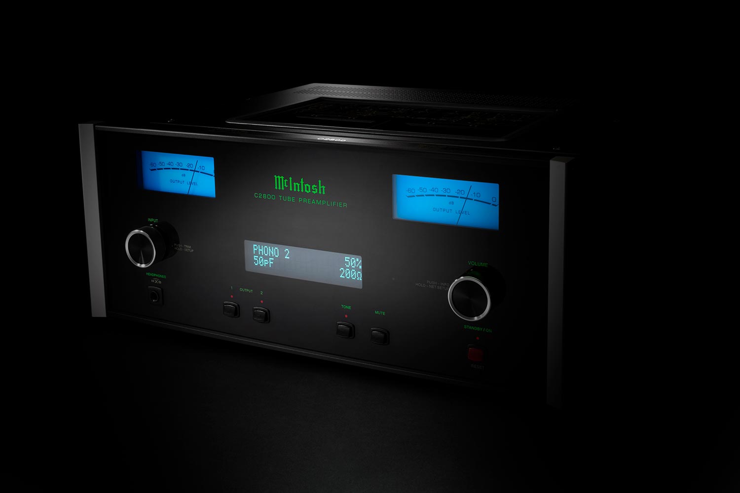 McIntosh C2800 Preamplifier
